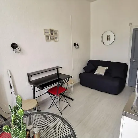 Apartament Charmant Studio Zen, Proche Du Centre, Au Calme